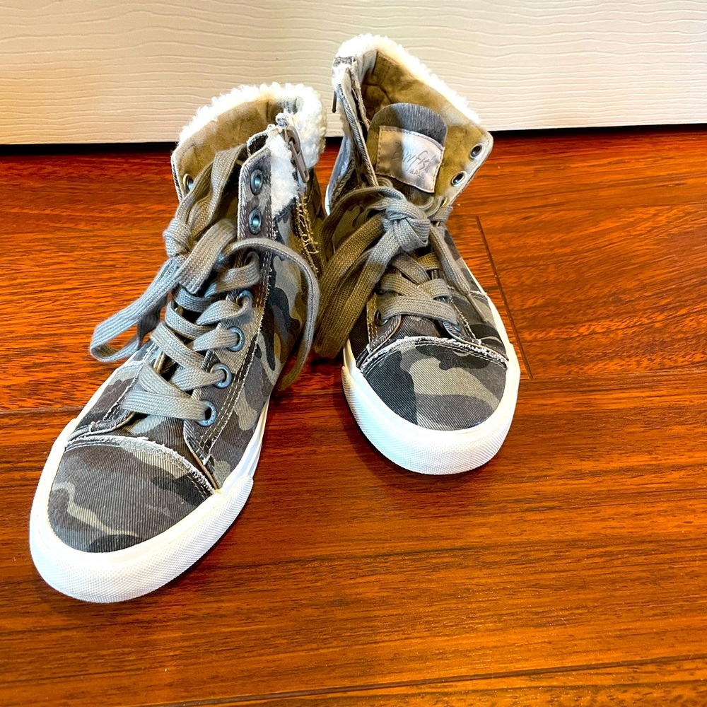 Blowfish Camo sneakers